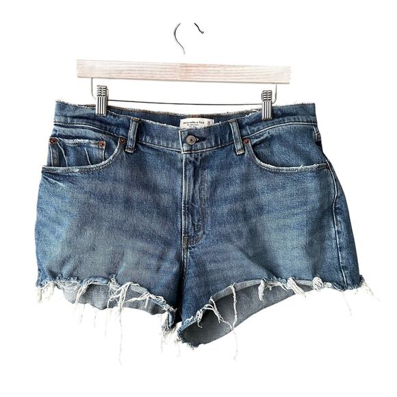 Abercrombie & Fitch Curve Love Mom Short Mid Rise Denim Cut Off 14 - Picture 1 of 3